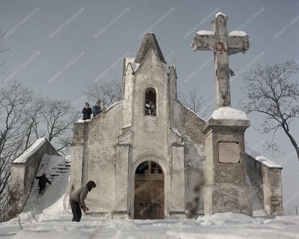 Kultúra - Egyház - Bakonyszücs Koppány kápolna