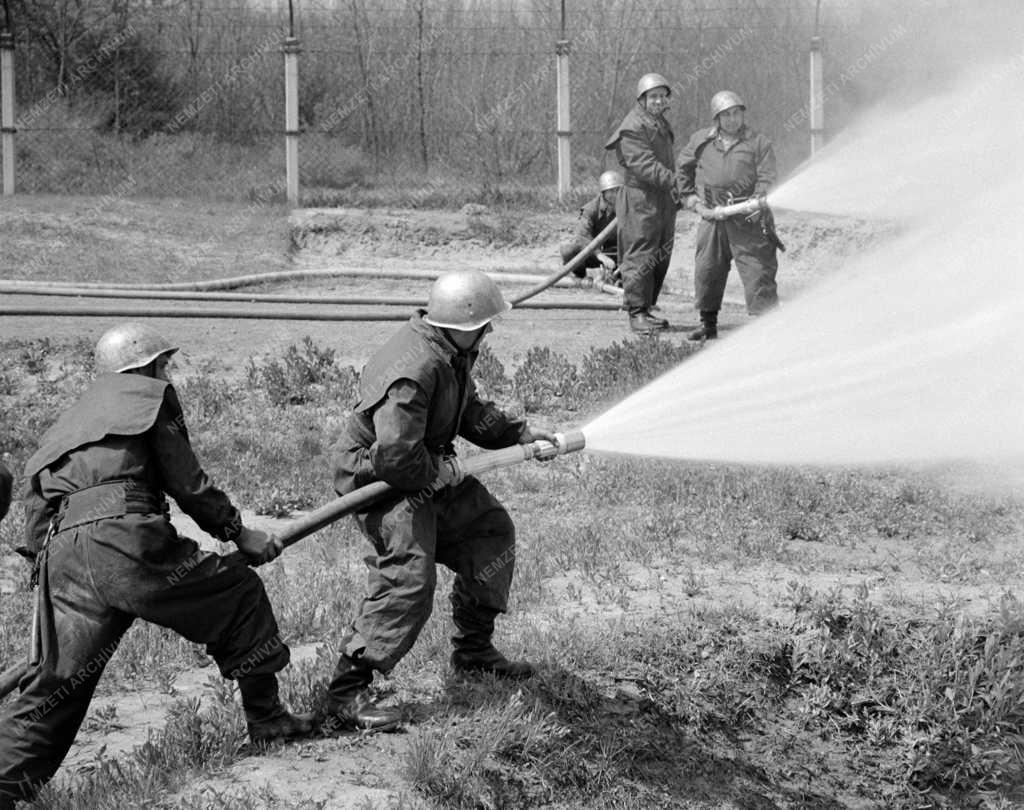 Katasztrófavédelem - Tűzoltási gyakorlat