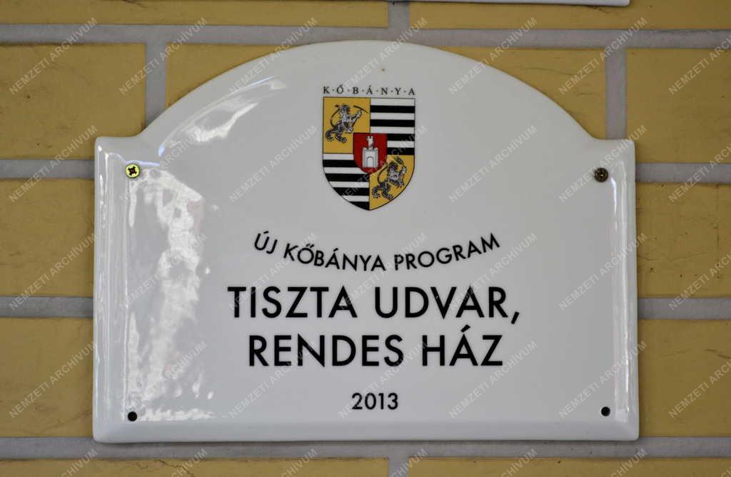 Tárgy - Budapest - „Tiszta udvar - rendes ház” elismerés 
