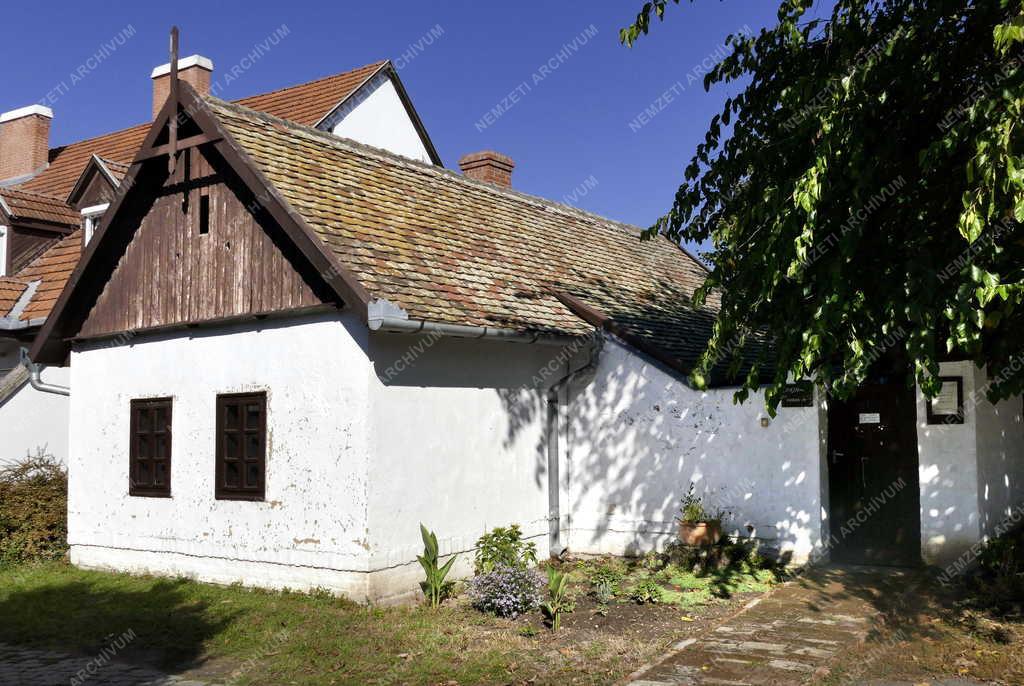 Városkép - Szolnok - Tabán városrész Tájháza