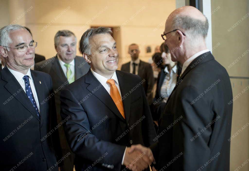 Orbán Viktor Berlinben