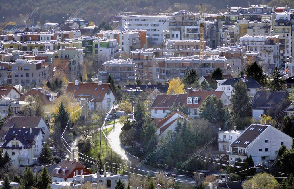  Városkép - Budapest - Sasad városrész új épületei