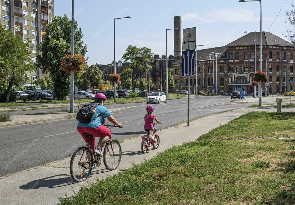 Városkép - Budapest - Újpesti lakótelep