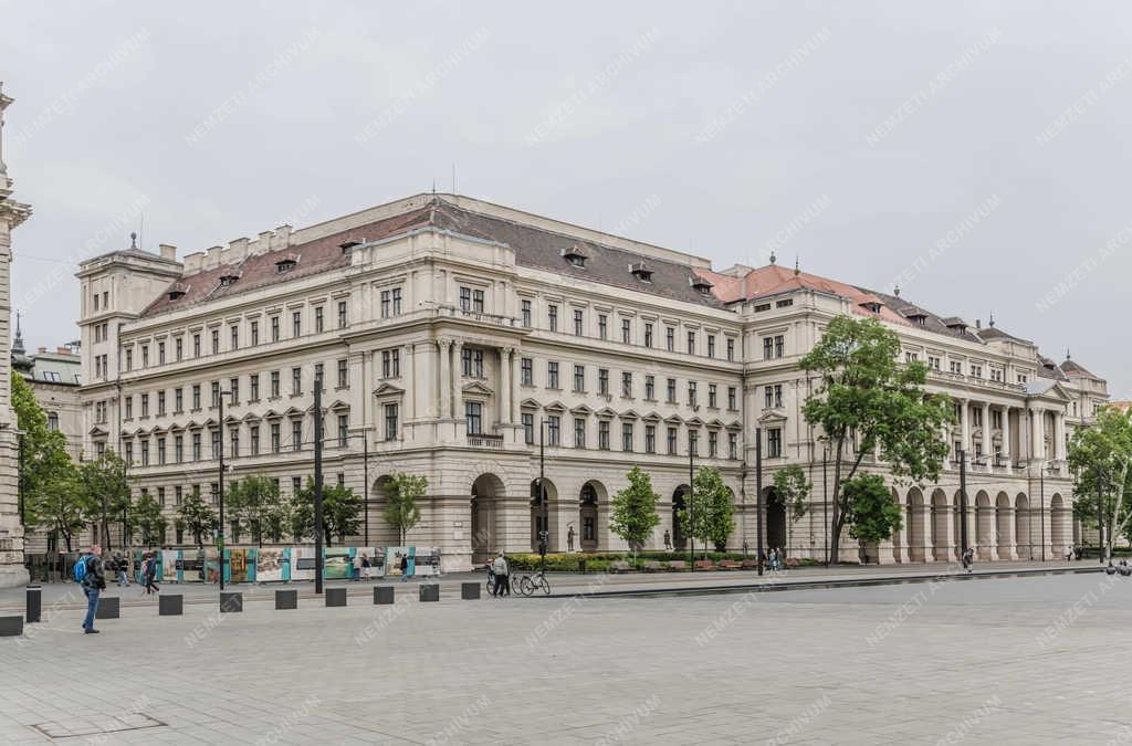 Épület - Budapest - Az Agrárminisztérium 