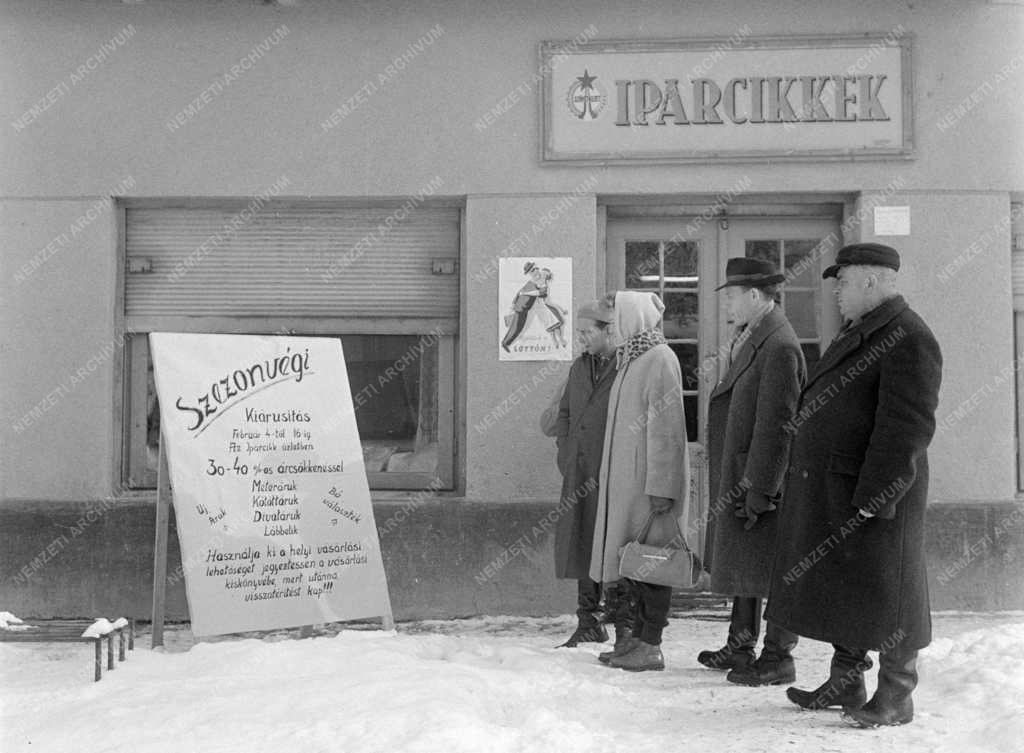 Életmód - Életképek Markazon