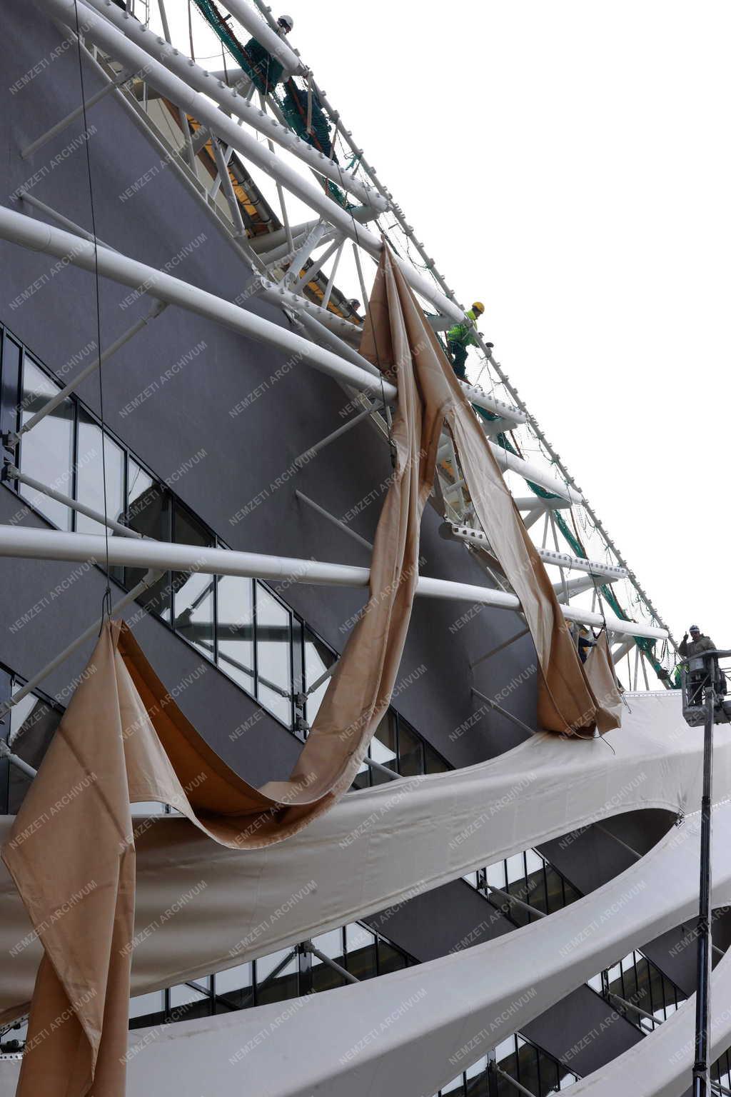 Sportlétesítmény - Debrecen - Épül az új stadion
