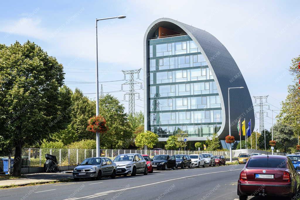 Közlekedés - Szervezet - Magyar Autóklub fővárosi székhelye