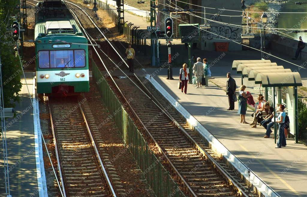 Közlekedés - Budapest -  A HÉV állomása