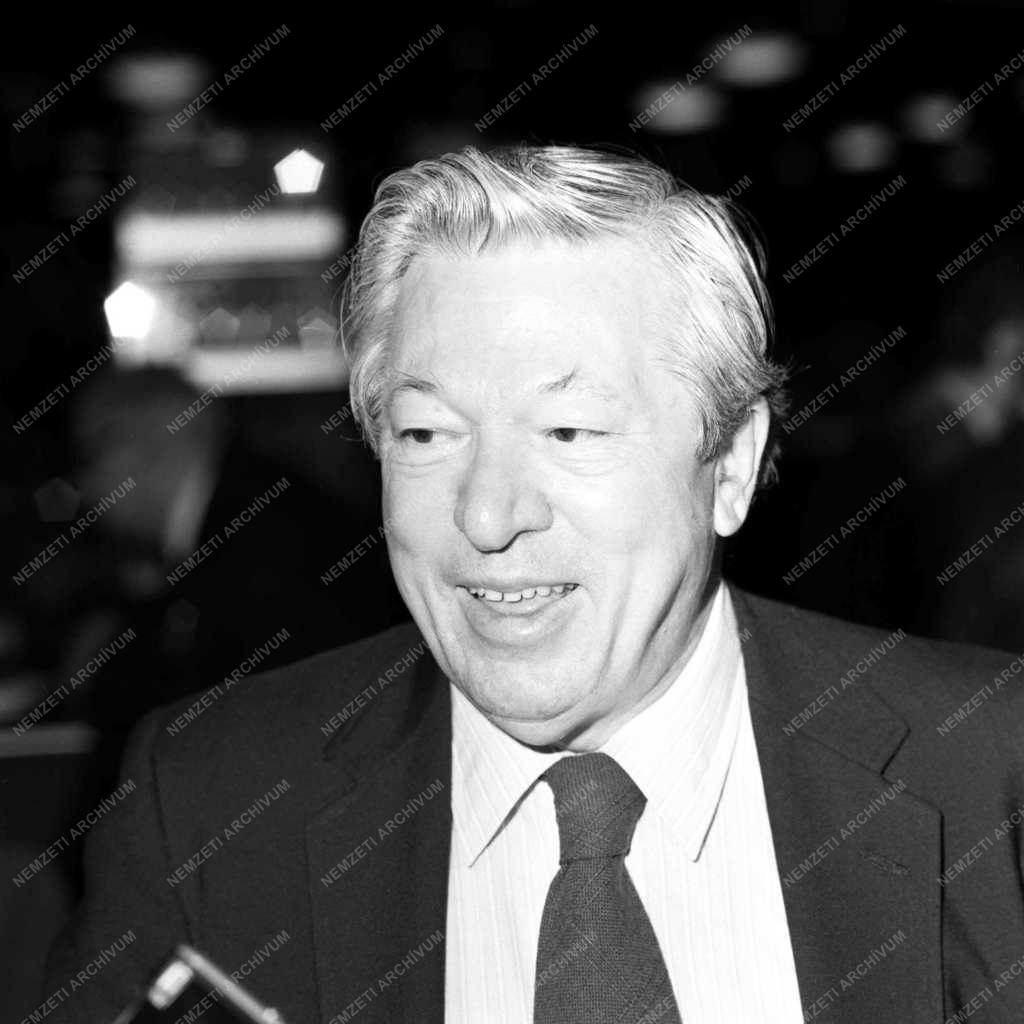 William Jay Smith amerikai író