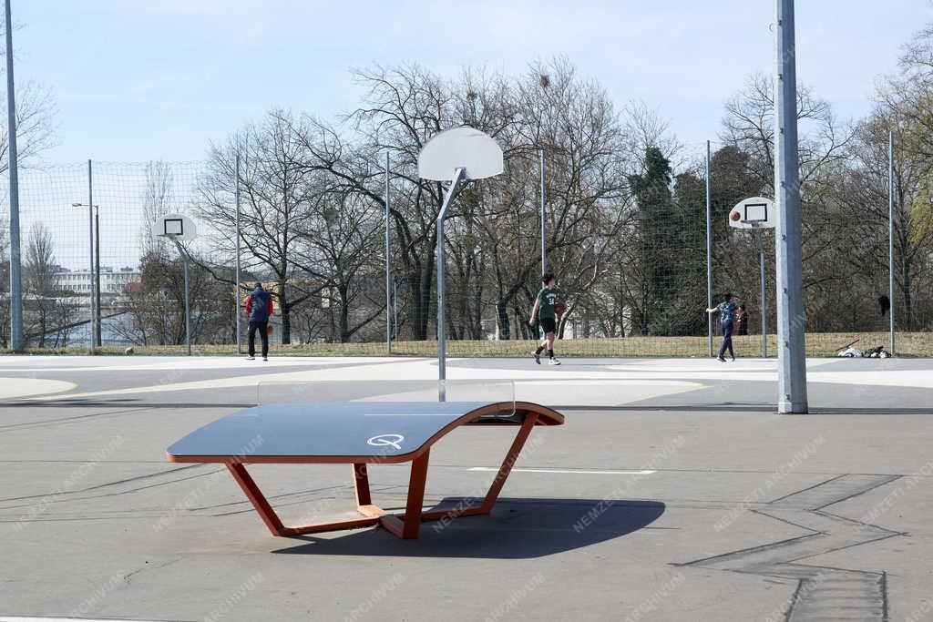 Szabadidő - Budapest - Sportliget Kőbányán