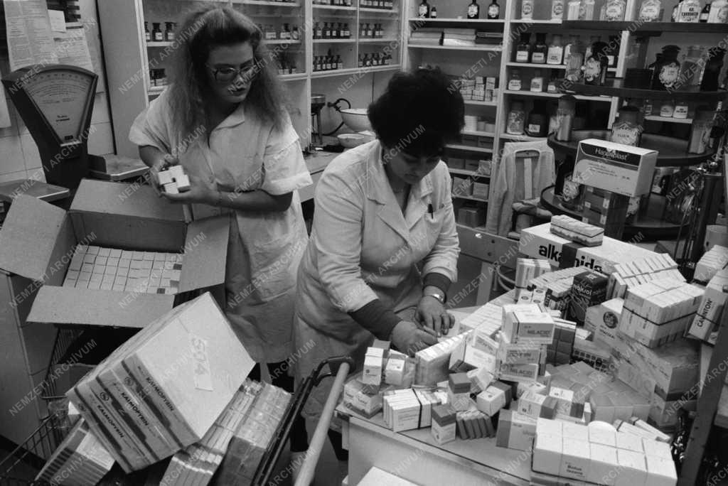 Egészségügy - Leltároznak a fővárosi gyógyszertárak