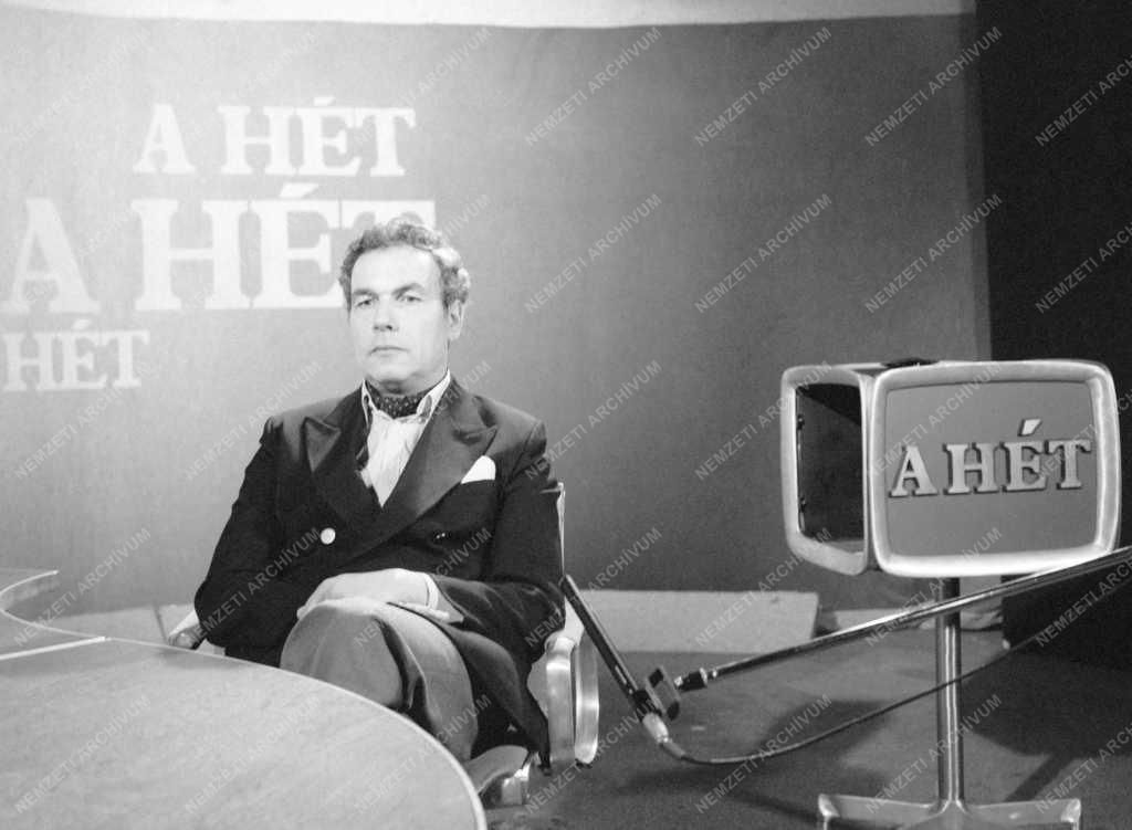 Média - Hajdú János A Hét című tv-műsor vezetője 