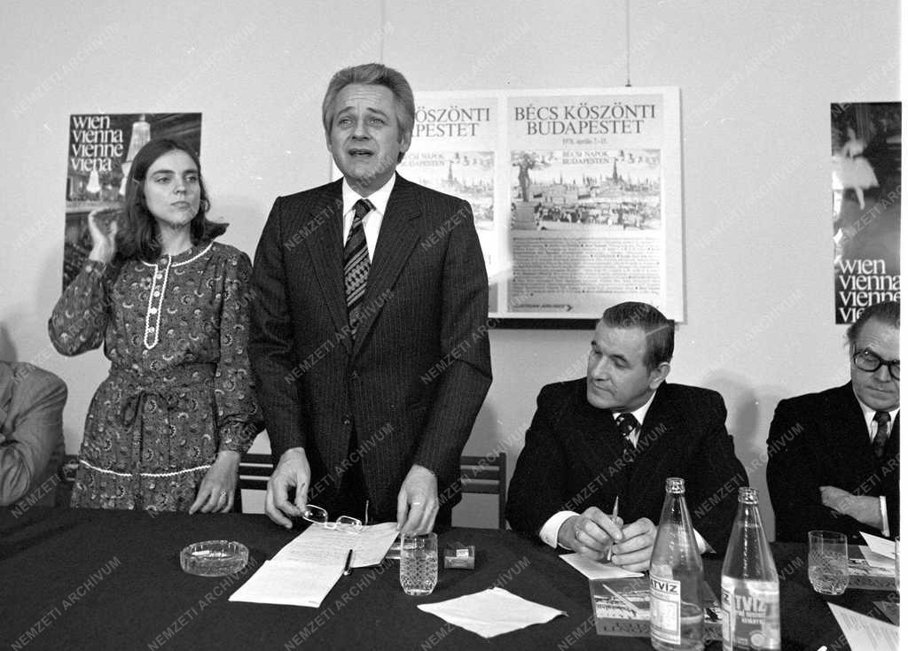 Külpolitika - Bécs köszönti Budapestet