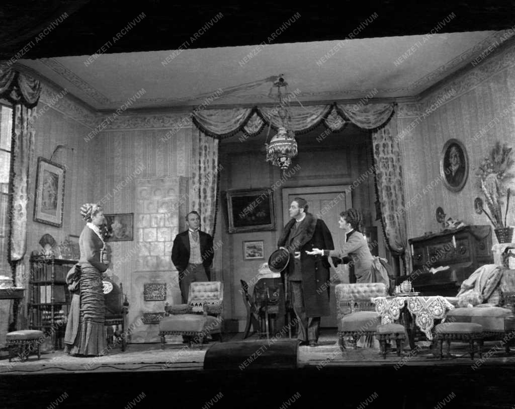 KUltúra - Színház - Ibsen: Nóra