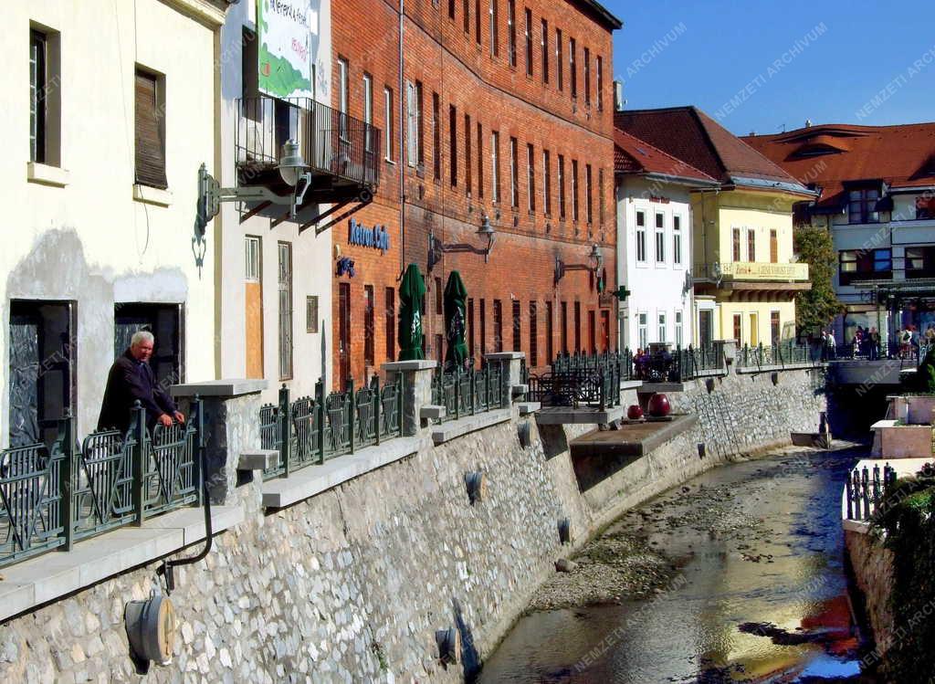 Városkép - Miskolc - A Szinva terasz tér részlete