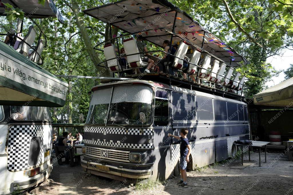 Városkép - Szabadidő - Budapest - Római-part