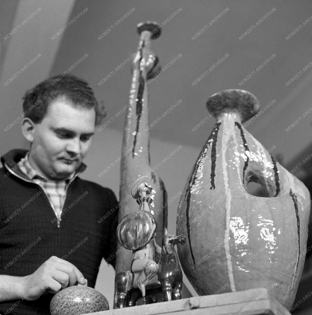 Kultúra - Ötvenéves a Hódmezővásárhelyi Majolikagyár