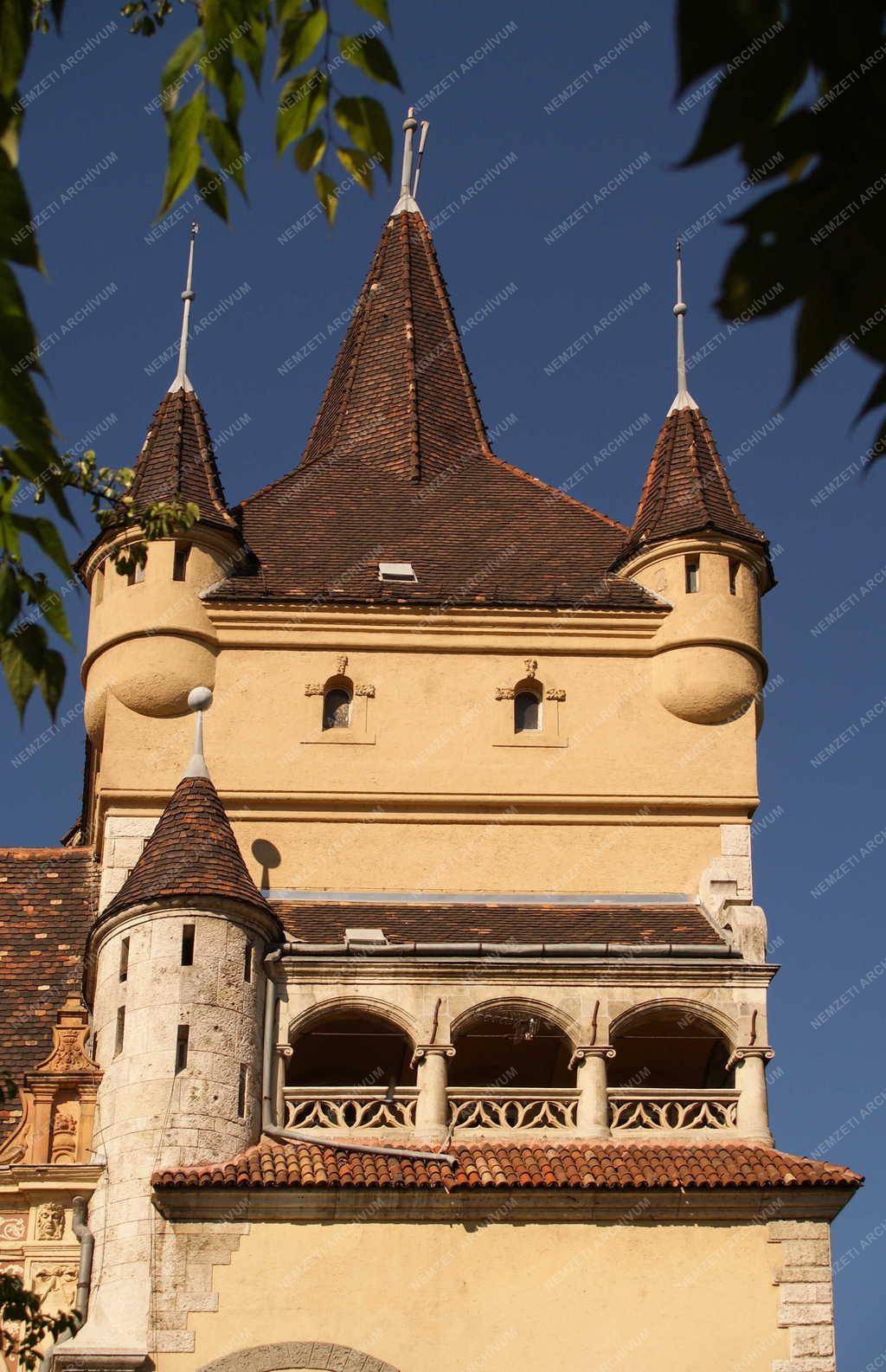 Budapest - Vártorony - Vajdahunyadvár