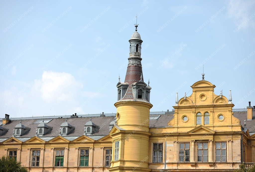 Kultúra - Műemlék - Szabadkígyós - Wenckheim kastély