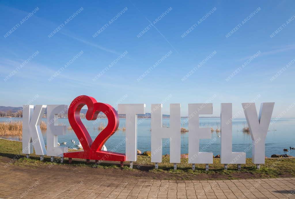 Városkép - Keszthely - Balaton part