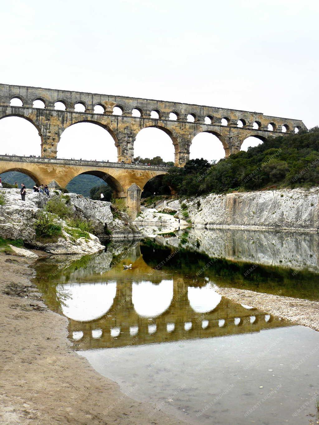 Tájak - Remoulins - Pont du Gard