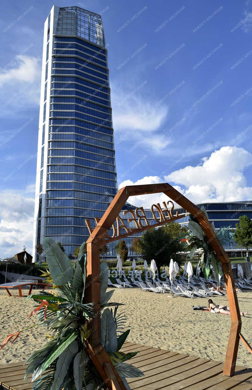 Városkép - Budapest - A MOL Campus új toronyháza