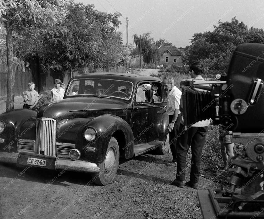 Kultúra - A Kár a benzinért című filmvígjáték forgatása