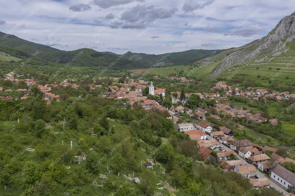 Városkép - Erdély - Torockó