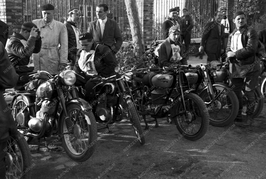 Sport – Autó- és motorverseny