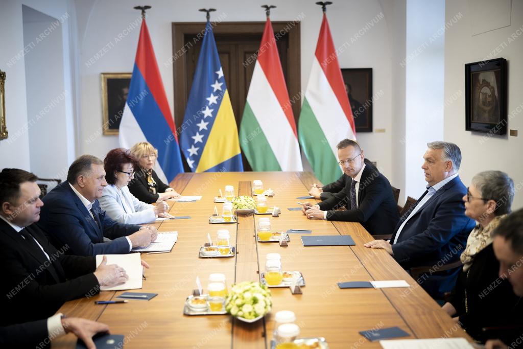 Orbán Viktor a boszniai Szerb Köztársaság elnökével tárgyalt