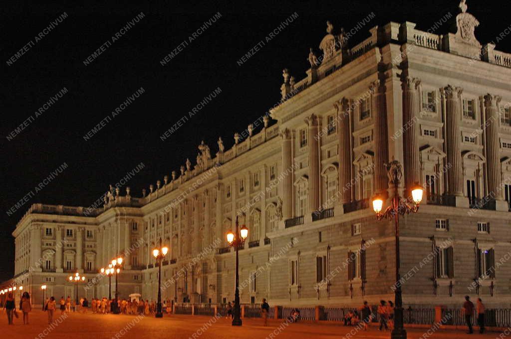 Városkép - Spanyolország - Királyi Palota - Madrid
