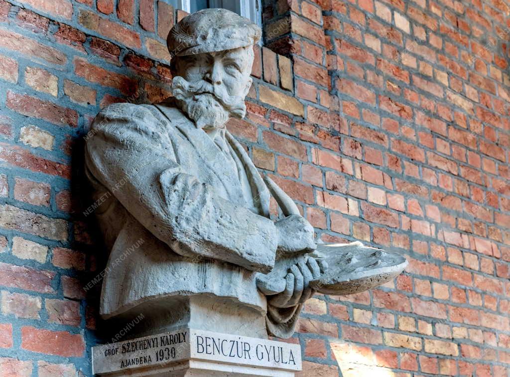 Városkép - Szeged - Nemzeti Emlékcsarnok