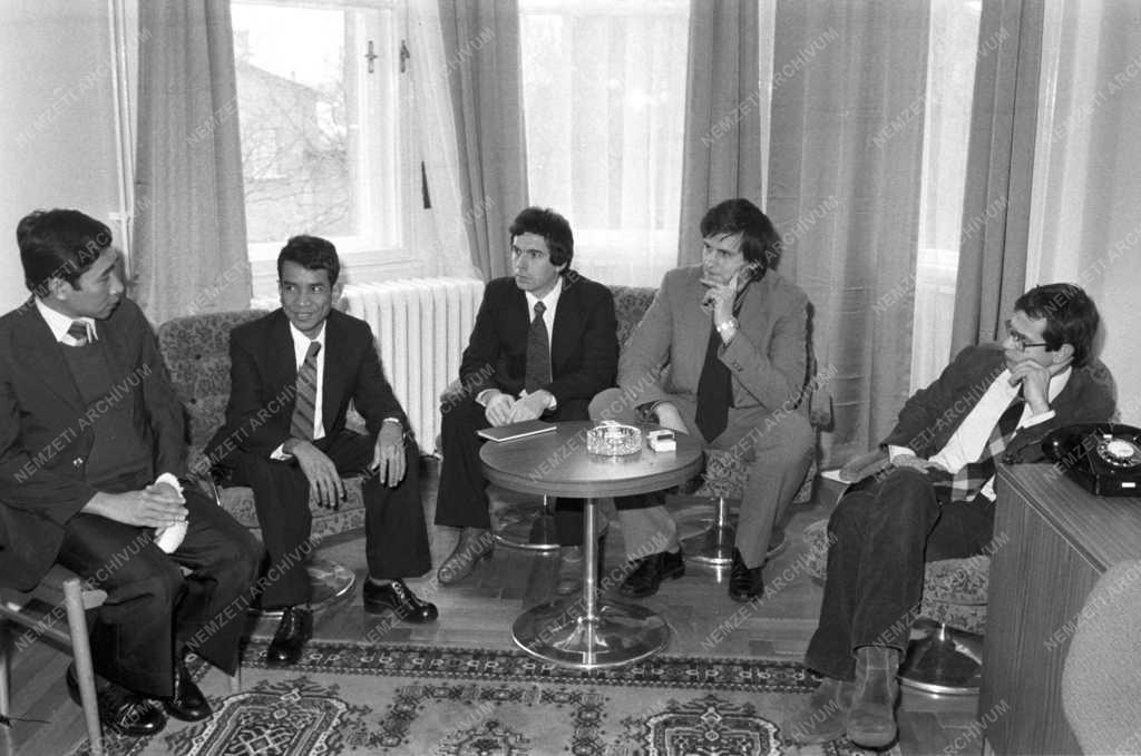 Sajtótájékoztató - Kambodzsai nagykövetség