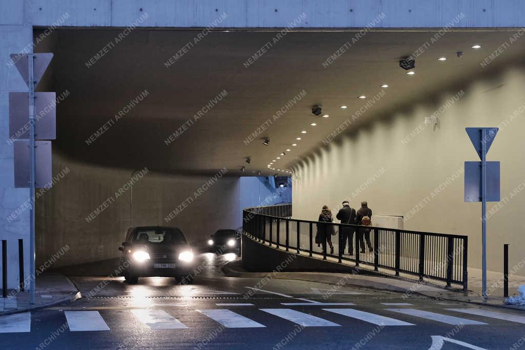 Városkép - Budapest - Járműalagút 