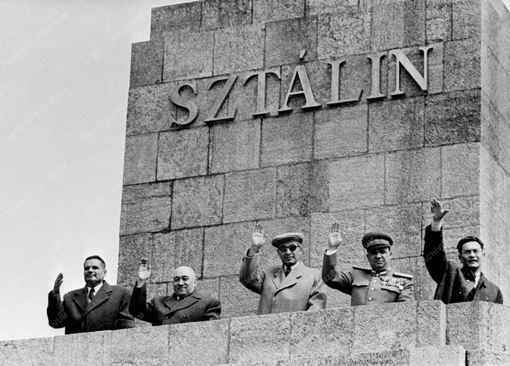 Ünnep - Május elseje 1953-ban