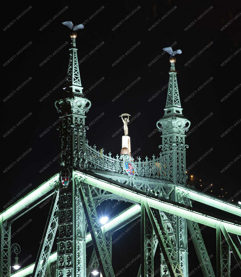 Esti városkép - Budapest - Szabadság híd