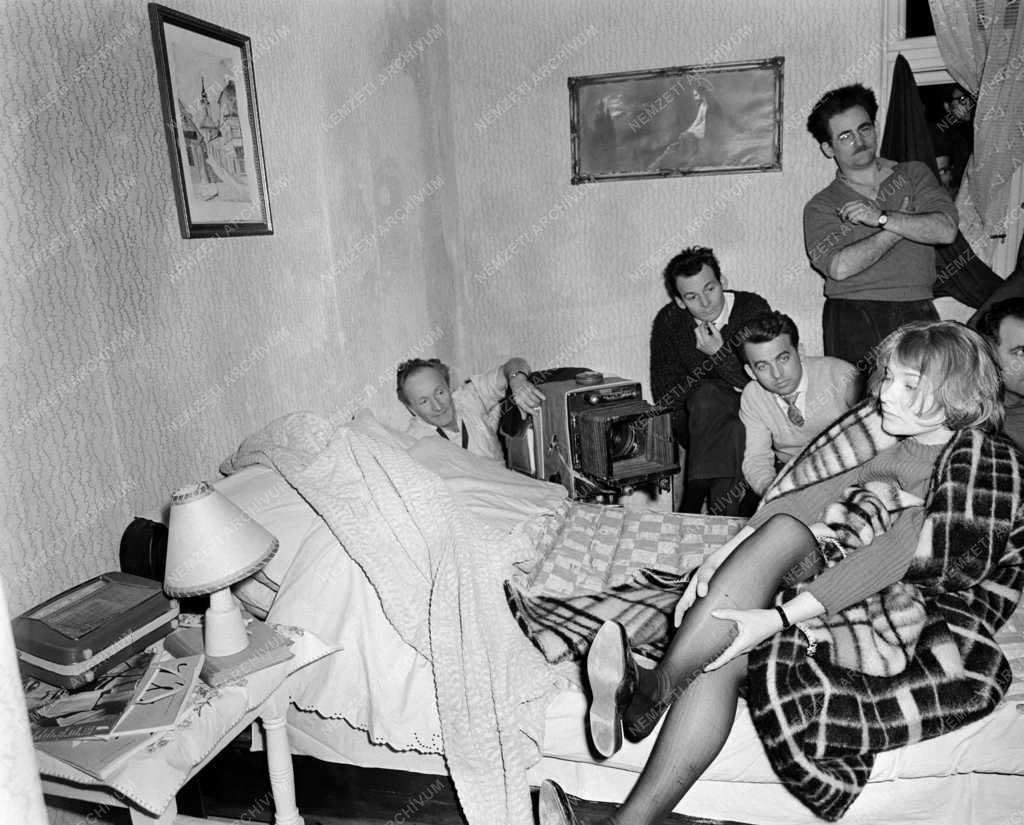 Kultúra - Négy lány egy udvarban című film forgatása