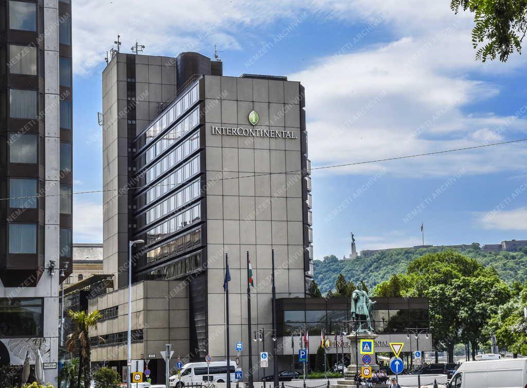 Idegenforgalom - Budapest - InterContinental szálloda 