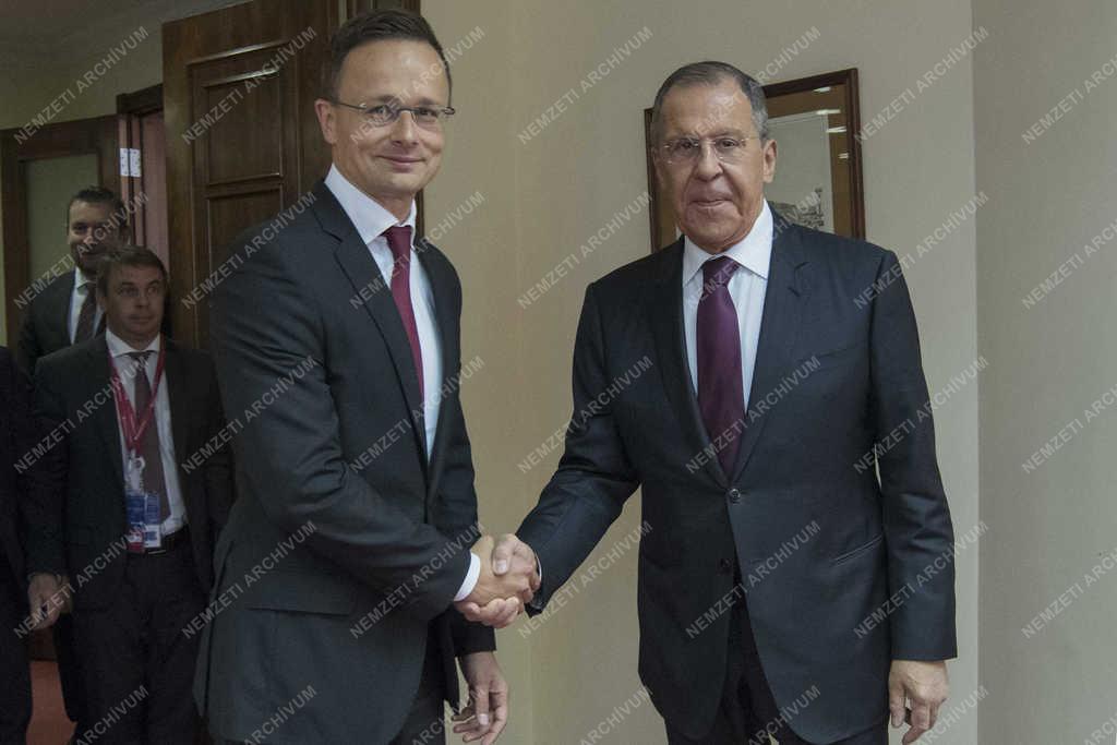 Szijjártó Péter Szentpéterváron