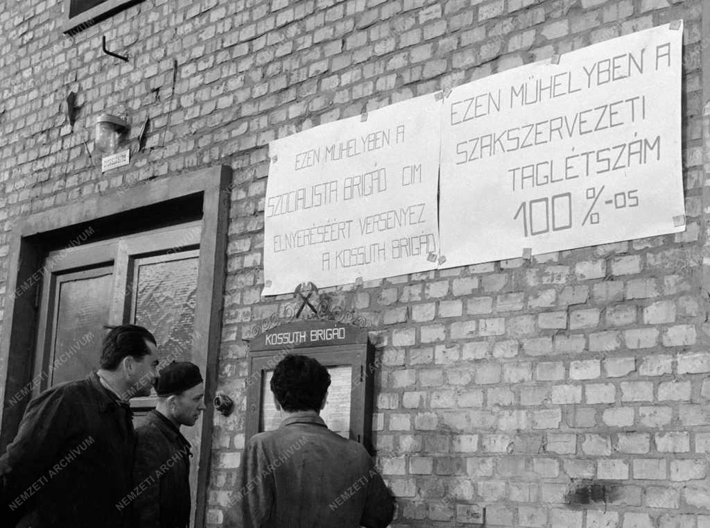 Gépipar - Építőipari Gépesítő Vállalat