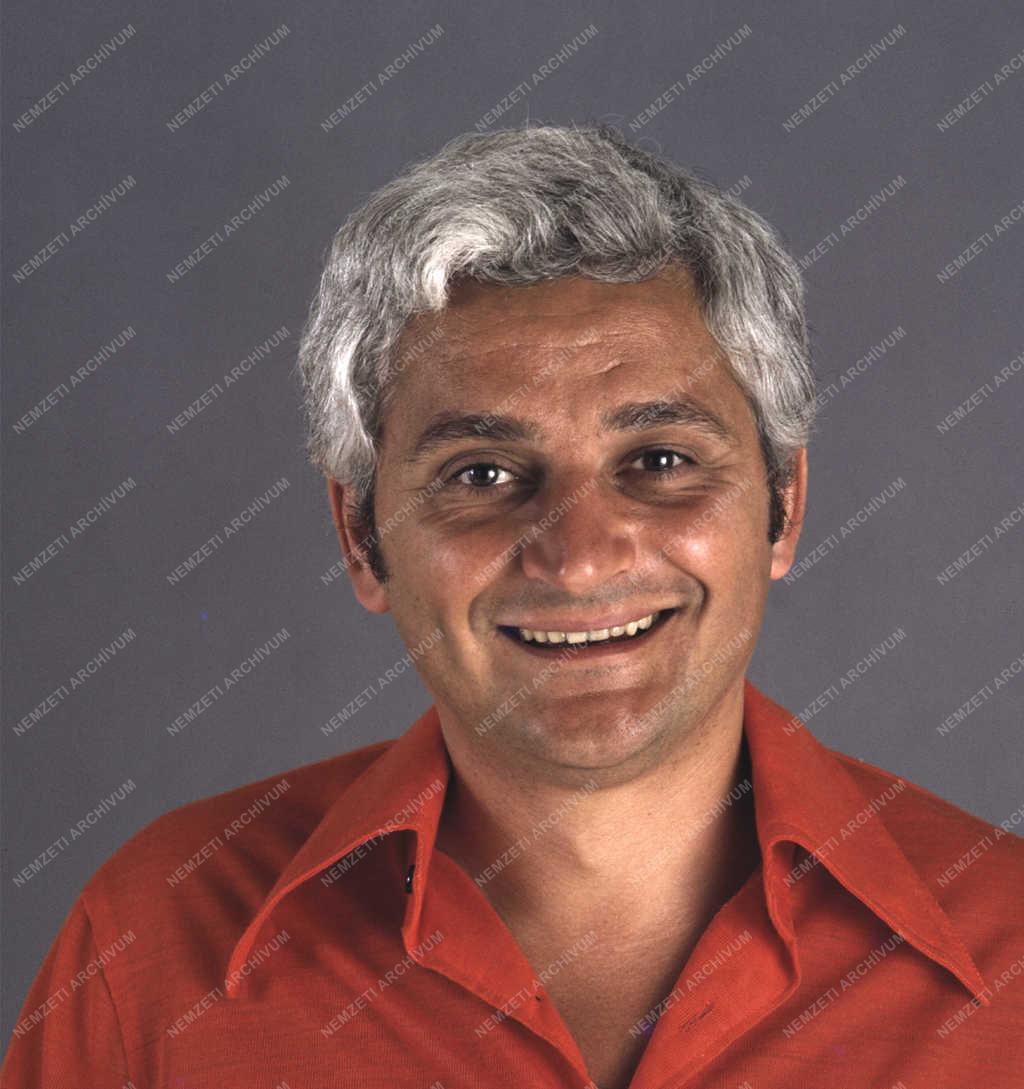 Kultúra - Sinkó László színész