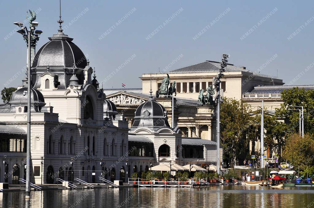 Városkép - Budapest - Városligeti Műjégpálya és Csónakázótó