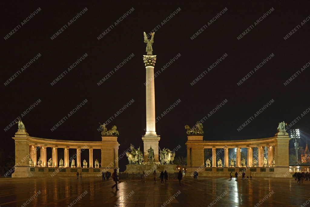 Városkép - Budapest - A Millenniumi emlékmű a Hősök terén
