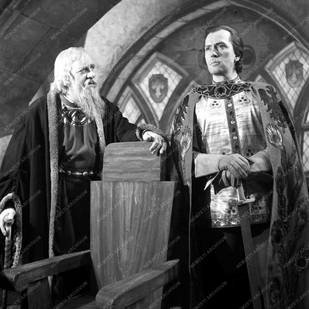 Tell Vilmos - bemutató a Néphadsereg Színházában