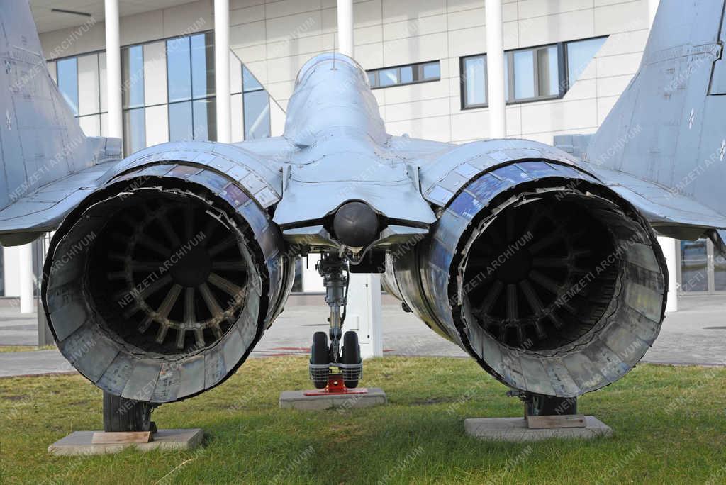 Kiállítás - Szolnok - RepTár