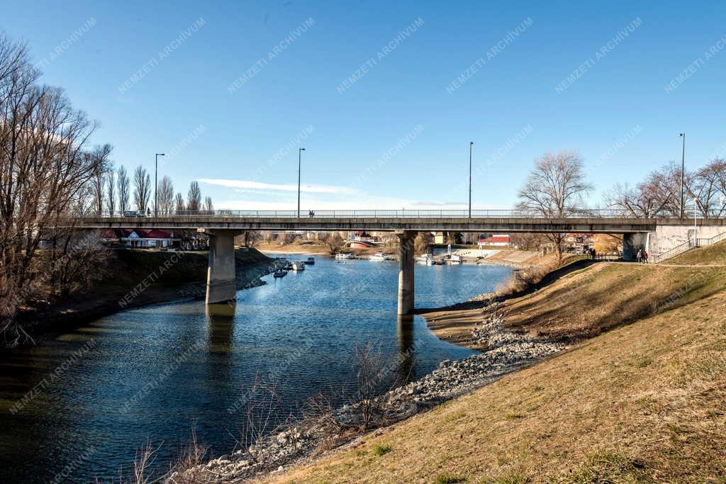 Városkép - Baja - Petőfi Sándor híd