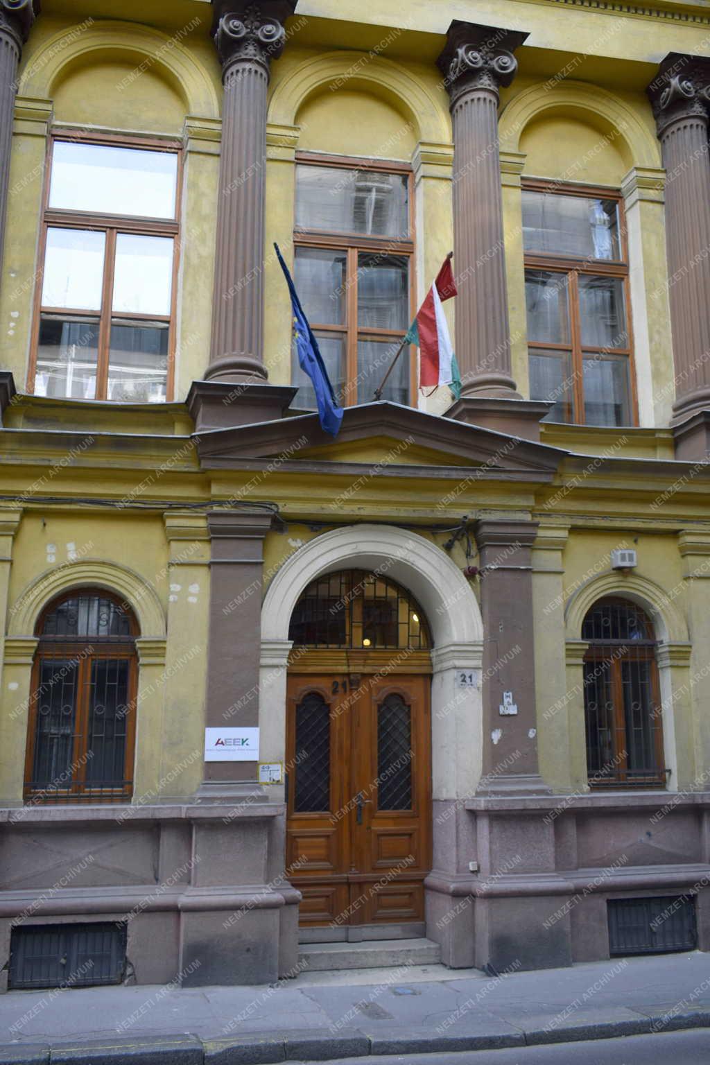 Épületfotó - Budapest - Állami Egészségügyi Ellátó Központ