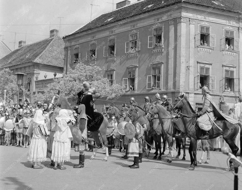 Szórakozás - Savaria Karnevál Szombathelyen 
