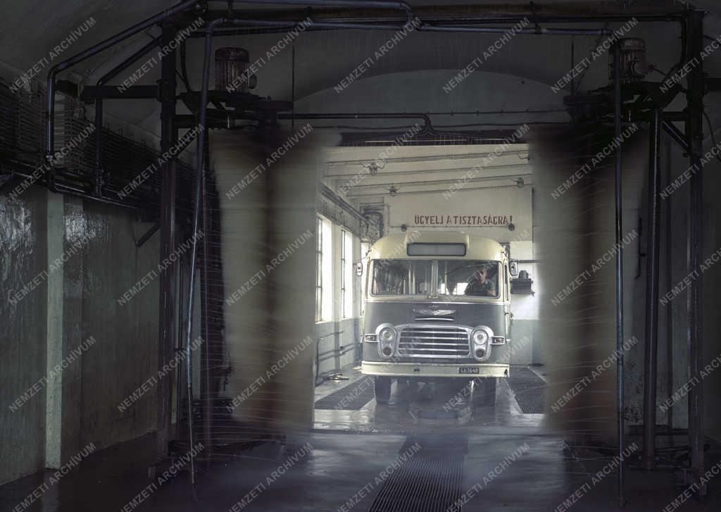 Közlekedés - Ikarus autóbusz