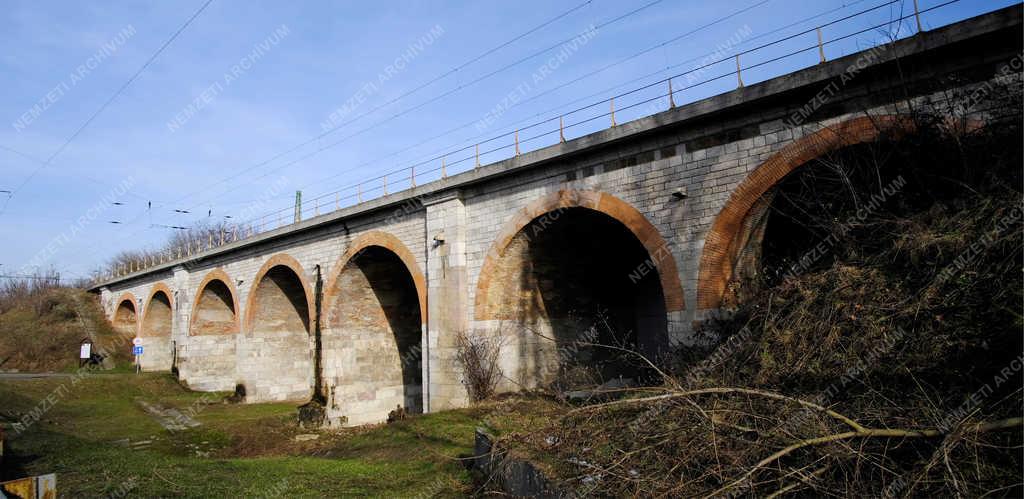 Közlekedés - Zebegény - Vasúti híd